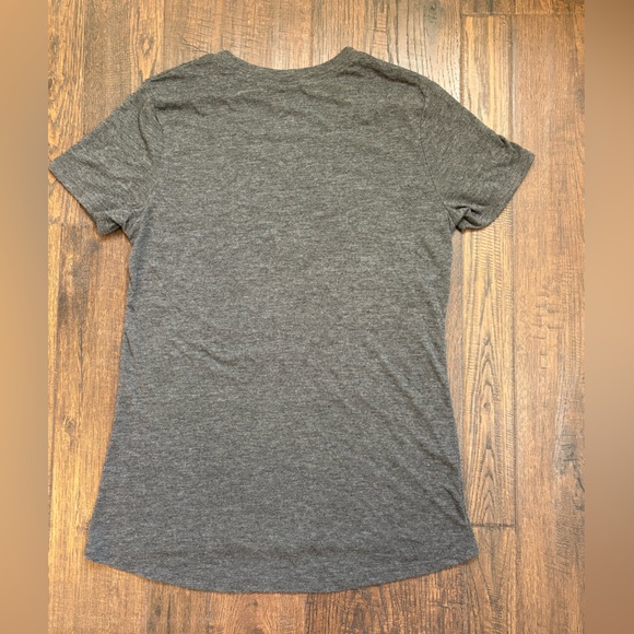 Gray Dog Mom T-Shirt - Picture 3 of 3